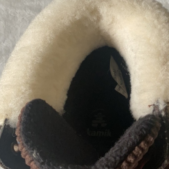 Kamik Brown and Cream Winter Boots with Knit Collar - Picture 5 of 5